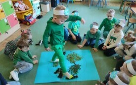 Podsumowanie projektu edukacyjnego &bdquo;Gramy zmysłami&rdquo; - PSP Łomno 33