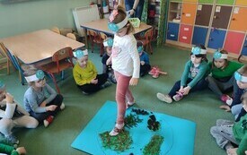 Podsumowanie projektu edukacyjnego &bdquo;Gramy zmysłami&rdquo; - PSP Łomno 39