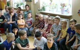 Dzień Język&oacute;w Obcych w PSP w Chybicach 13