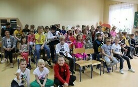 Dzień Język&oacute;w Obcych w PSP w Chybicach 16
