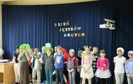 Dzień Język&oacute;w Obcych w PSP w Chybicach 18