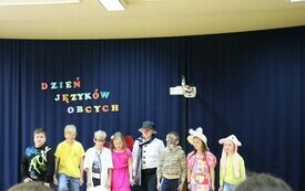 Dzień Język&oacute;w Obcych w PSP w Chybicach 21