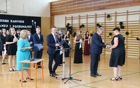 Niech dobro zagości w każdym powitaniu i pożegnaniu&hellip; 27