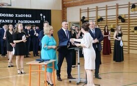 Niech dobro zagości w każdym powitaniu i pożegnaniu&hellip; 31