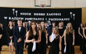 Niech dobro zagości w każdym powitaniu i pożegnaniu&hellip; 66