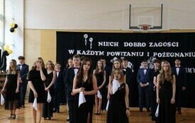 Niech dobro zagości w każdym powitaniu i pożegnaniu&hellip; 67