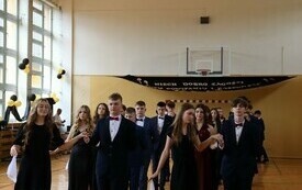 Niech dobro zagości w każdym powitaniu i pożegnaniu&hellip; 85
