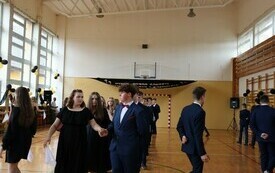 Niech dobro zagości w każdym powitaniu i pożegnaniu&hellip; 110