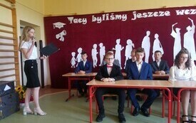 Pożegnanie klasy 8 - PSP Łomno 1