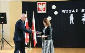 &bdquo;Wszystko ma sw&oacute;j czas&hellip;&rdquo;. Minęły wakacje &ndash; rozpoczynamy nowy rok szkolny w Publicznej Szkole Podstawowej im. Feliksa Szczęsnego Karnickiego w Chybicach.  9