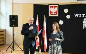 &bdquo;Wszystko ma sw&oacute;j czas&hellip;&rdquo;. Minęły wakacje &ndash; rozpoczynamy nowy rok szkolny w Publicznej Szkole Podstawowej im. Feliksa Szczęsnego Karnickiego w Chybicach.  11