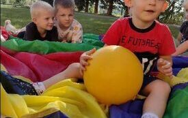 SENSORYCZNE POPOŁUDNIA W PRZEDSZKOLU 28
