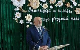 Uroczyste otwarcie rozbudowanego budynku Publicznej Szkoły Podstawowej w Łomnie 26