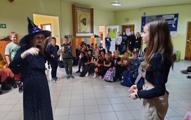 Poznajemy tradycje innych kraj&oacute;w PSP w Dąbrowie X 2022 5