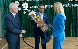 Uroczyste otwarcie rozbudowanego budynku Publicznej Szkoły Podstawowej w Łomnie 111