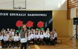 Dzień Edukacji Narodowej w Publicznej Szkole Podstawowej im. Feliksa Szczęsnego Karnickiego w Chybicach 7