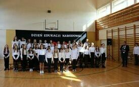 Dzień Edukacji Narodowej w Publicznej Szkole Podstawowej im. Feliksa Szczęsnego Karnickiego w Chybicach 33