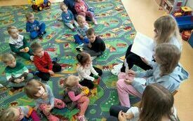 Biblioteka &ndash; tu kwitnie wyobraźnia 10