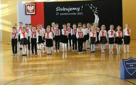 Pasowanie na Ucznia Szkoły Podstawowej w Chybicach 22