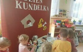 Dzięń Kundelka w przedszkolu w Chybicach 30