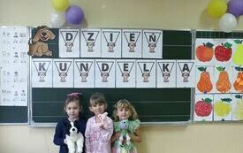 Dzięń Kundelka w przedszkolu w Chybicach 42