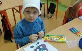 MIĘDZYNARODOWY DZIEŃ POSTACI Z BAJEK W PRZEDSZKOLU W CHYBICAH 27