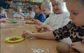 SENSORYCZNY DZIEŃ JEŻA 13