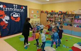 Zajęcia taneczne w przedszkolu 17