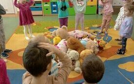 Dzień Pluszowego Misia w Punkcie Przedszkolnym przy PSP w Godowie 10