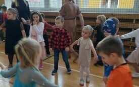 Andrzejki - magiczny dzień wr&oacute;żb w naszej szkole 18