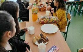 Zaczarowany świat magii i wr&oacute;żb w klasach I - III  2