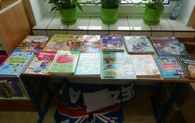 Kiermasz książek w bibliotece szkolnej w PSP w Godowie 5