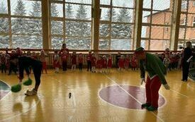 Mikołajki w Publicznej Szkole Podstawowej w Szerzawach  97