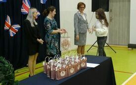 IV Gminny Konkurs z Języka Angielskiego dla klas VII - VIII 11