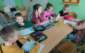 &bdquo;Wszyscy w dniu Bożego Narodzenia stajemy się dziećmi&hellip;&rdquo;. Przedświąteczny czas w świetlicy szkolnej w Chybicach 10