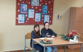 &bdquo;Wszyscy w dniu Bożego Narodzenia stajemy się dziećmi&hellip;&rdquo;. Przedświąteczny czas w świetlicy szkolnej w Chybicach 16