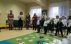 Przedszkolne Kolędowanie w Chybicach 1