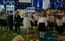 Przedszkolne Kolędowanie w Chybicach 3