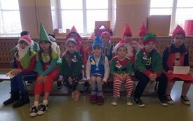 Bajkowy świat krasnali w Publicznej Szkole Podstawowej w Łomnie 32