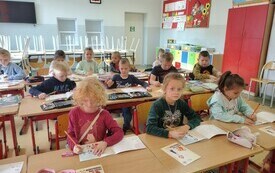  Dziel się uśmiechem 11