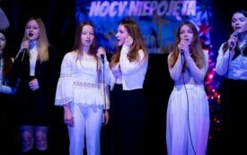 VII Festiwal Kolęd i Pastorałek &bdquo;Nocy Niepojęta&rdquo;. Muzyczne święto w Kałkowie-Godowie 93