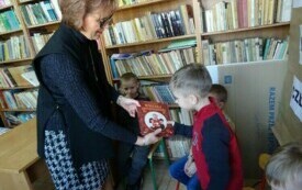 Wyprawka czytelnicza dla pierwszoklasist&oacute;w PSP w Godowie 4