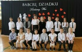 Dzień Babci i Dziadka w Publicznej Szkole Podstawowej im. Feliksa Szczęsnego Karnickiego  w Chybicach 6