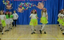 Dzień Babci i Dziadka w PSP im. W. Pomianowskiej w Radkowicach 17
