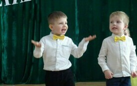 Dzień Babci  i Dziadka w grupie &bdquo;Pszcz&oacute;łek&rdquo; - PSP Łomno 2