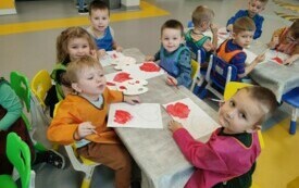 Dzień Babci  i Dziadka w grupie &bdquo;Pszcz&oacute;łek&rdquo; - PSP Łomno 20