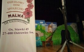 Wyjazd do teatru uczni&oacute;w klas I-III 9