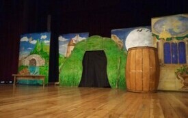 Wyjazd do teatru uczni&oacute;w klas I-III 11