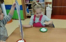 SENSORYCZNA ZIMA W PRZEDSZKOLU 109