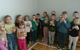 &bdquo;Wszelkie diety dziś na boku, Tłusty Czwartek jest raz w roku!&rdquo;  10